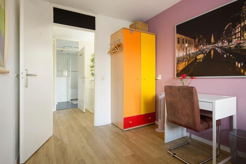 Privatunterkunft Johan's With Roofterrace And Cheap Parking - Since 2014 Amsterdam